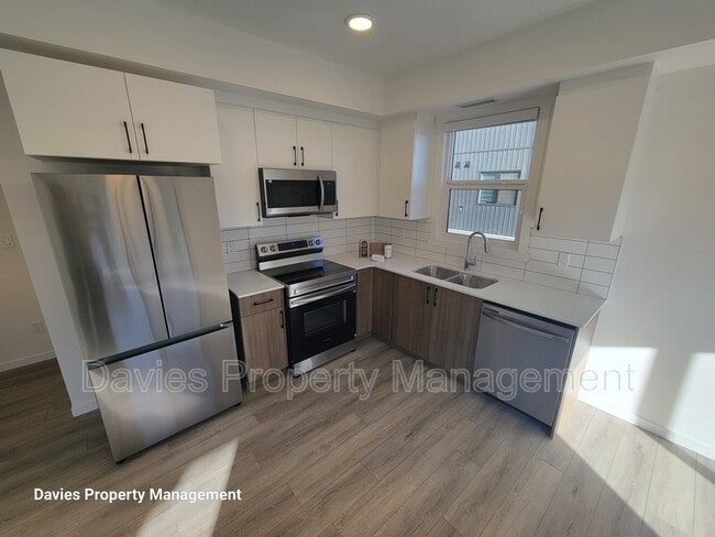 Photo - 9207-9228 228 St NW Unit #104
