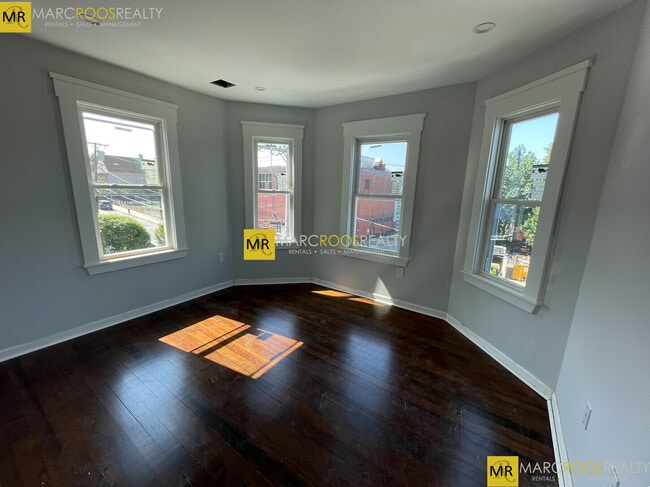 Photo - 31 Raymond Ave Unit 1