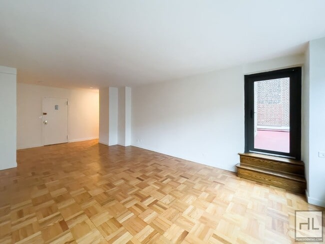 Photo - EAST 55 STREET Unidad 11B