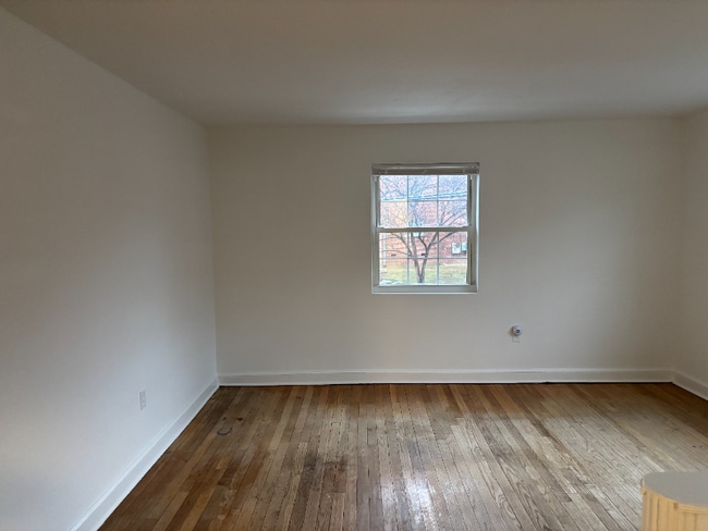 Photo - 5224 8th Rd S Unidad 4