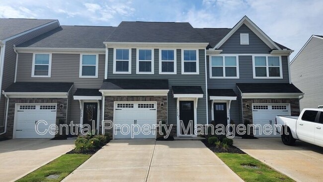 Photo - 322 Hunt Glenn Ct