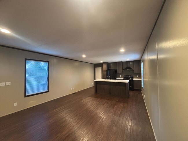 Photo - 606 Eloise St