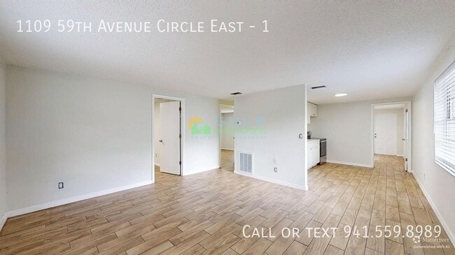 Photo - 1109 59th Ave Cir E