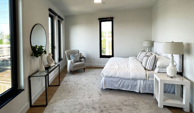 Fairfield Station Lofts
