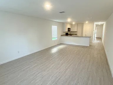 928 Woodstork Wy