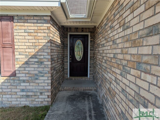 Building Photo - 6 Hidden Path Rental