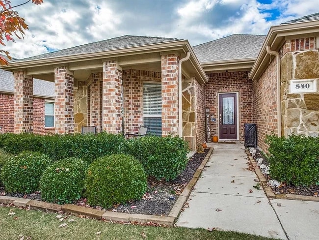 Photo - 840 English Ivy Dr