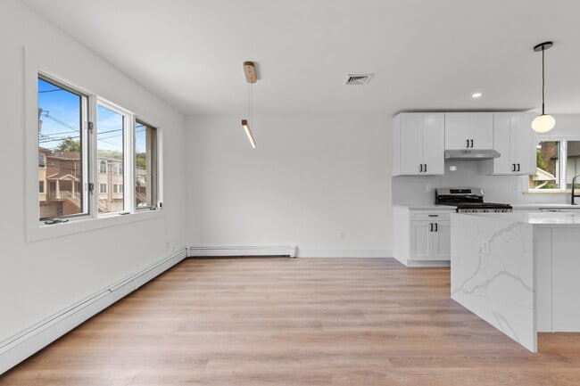Photo - 302 E Harriet Ave Unidad # A