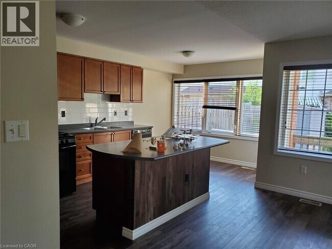 Photo - 47 Garth Massey Dr