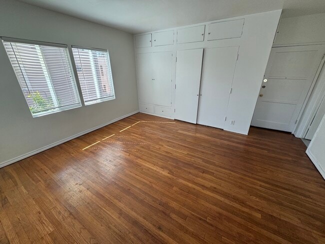 Building Photo - 9217 Alcott St Unit .50