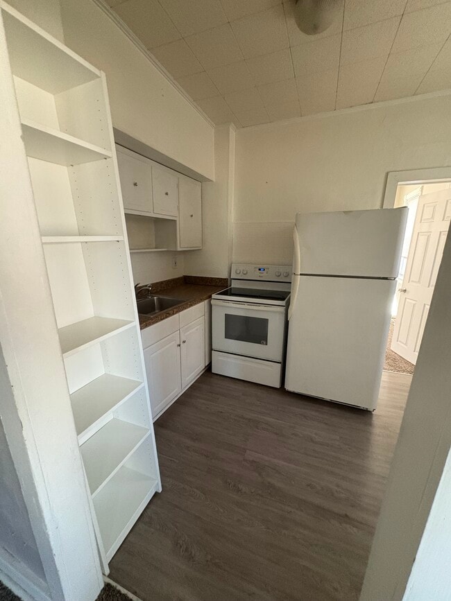 Photo - 499 Delaware Ave Unit 1