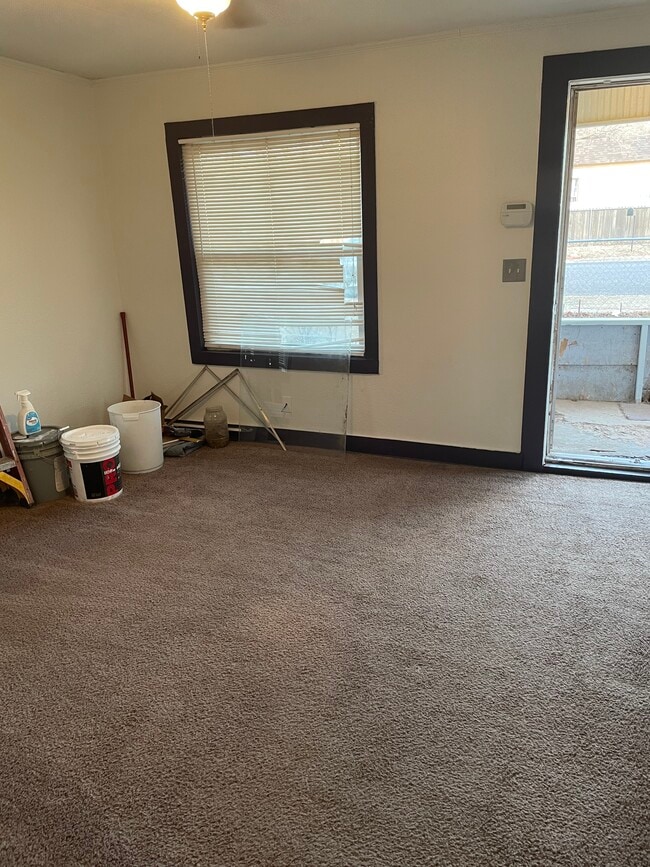 Photo - 110 S Alabama St