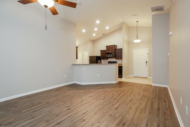 Photo - 3340 Ridgeview Dr