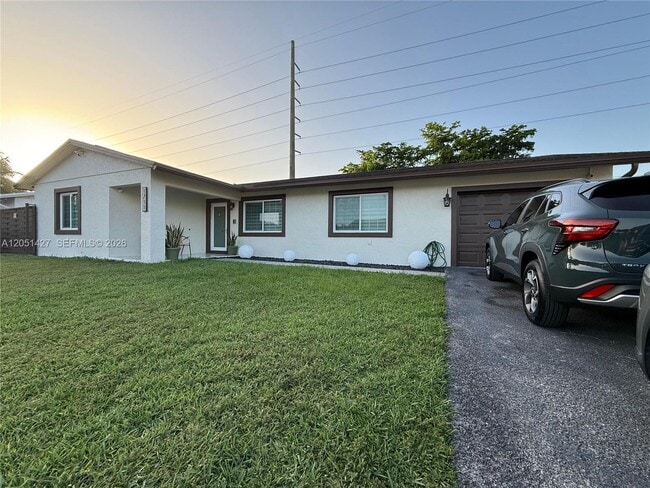 Building Photo - 1711 N Anhinga Ln