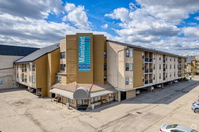 Photo - Cedarbrae Manor