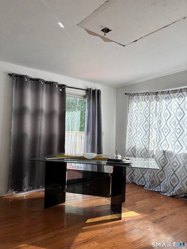 Photo - 151 Martone St