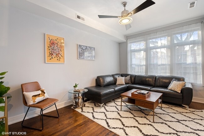 Photo - 3121 N Monticello Ave Unit 2