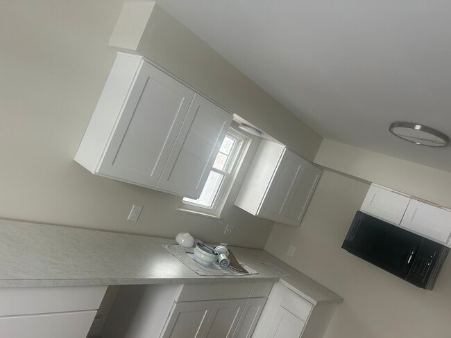 Photo - 2510 10th Ave