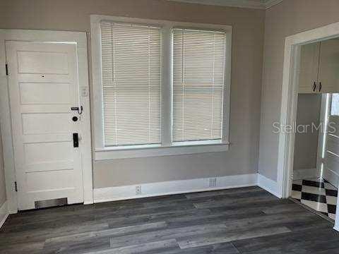 Photo - 2545 1/2 S Palmetto Ave Apartamento