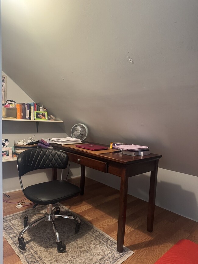 Photo - 2971 S Lyman St Unit 3