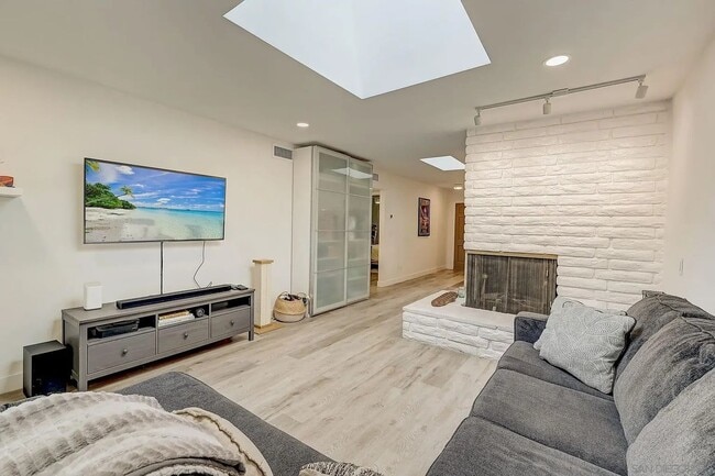 Photo - 2BD/2BA Condo in the heart of Escondido - ...