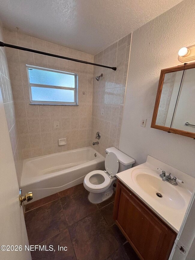 Photo - 212 Lincoln Ave Unit A-11