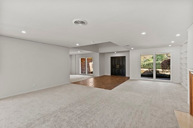 Photo - 365 Piney Point Rd