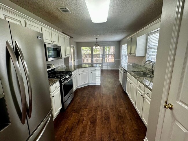 Photo - 27078 Stratford Glen Dr