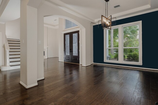 Photo - 14 Graceful Elm Ct