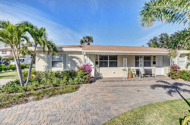 Photo - 201 George Bush Blvd