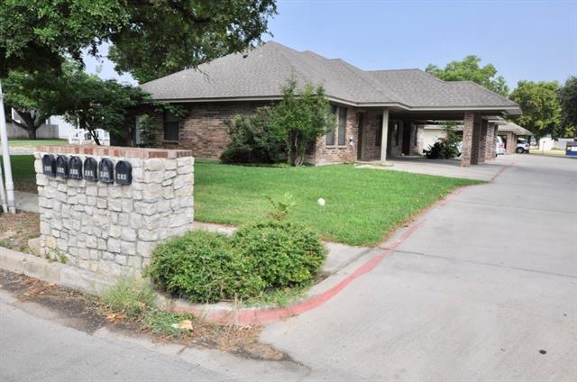 Photo - 663 W Tarleton Townhome