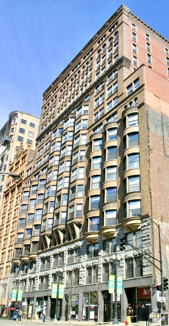 Building Photo - 431 S Dearborn St Unit 203-204 Rental