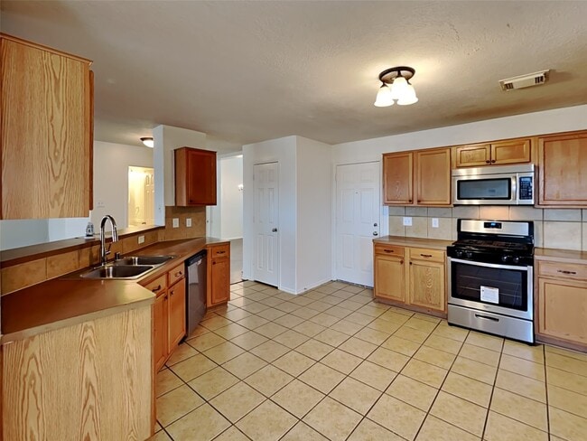 Building Photo - 20506 Fairworth Pl Ln Rental