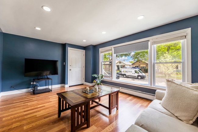 3838 Ridgeland Ave Unidad 1