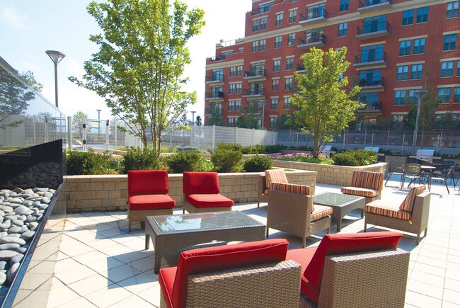 Photo - 1251 S Michigan - Senior Living