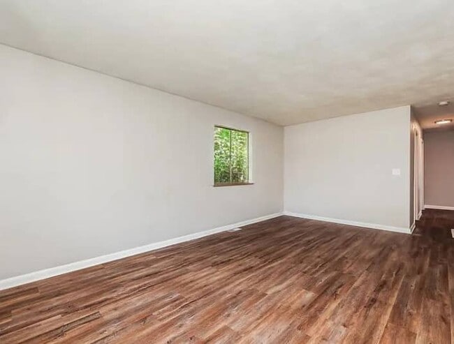 Building Photo - 1740 Windemere Dr Rental