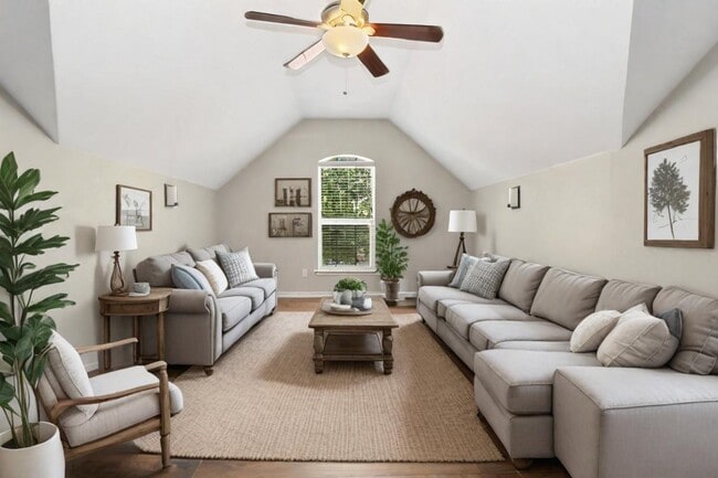 Photo - 1639 Wildflower Dr