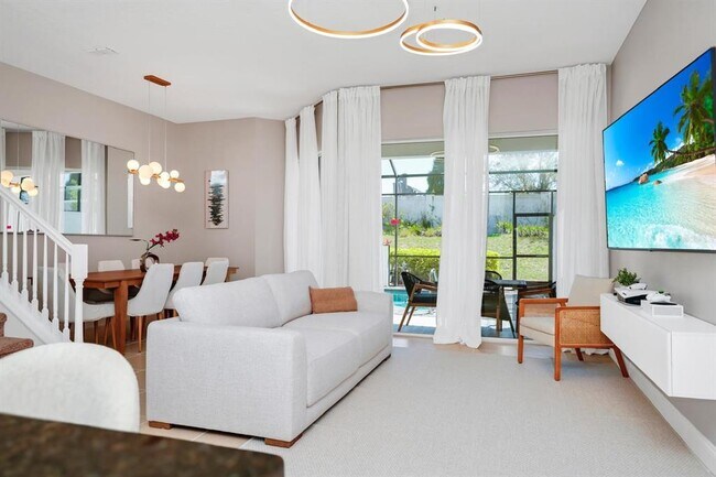 Photo - 302 Captiva Dr
