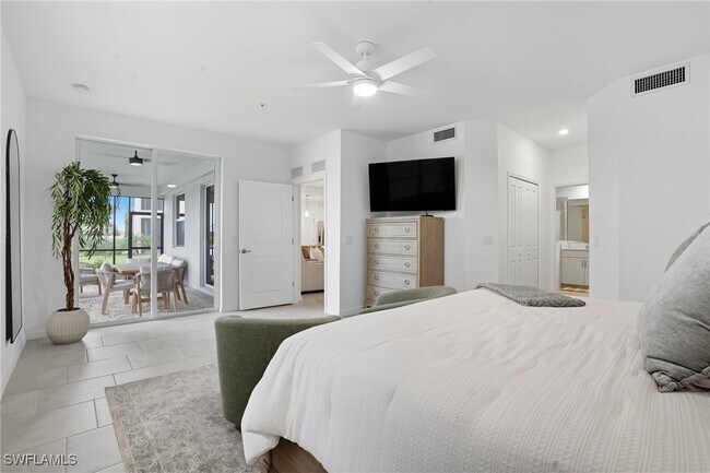 Photo - 5667 Melbourne Ct Unidad 7812