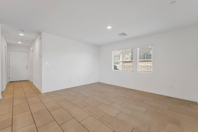 Photo - Modern Living in the Heart of Cadence!
