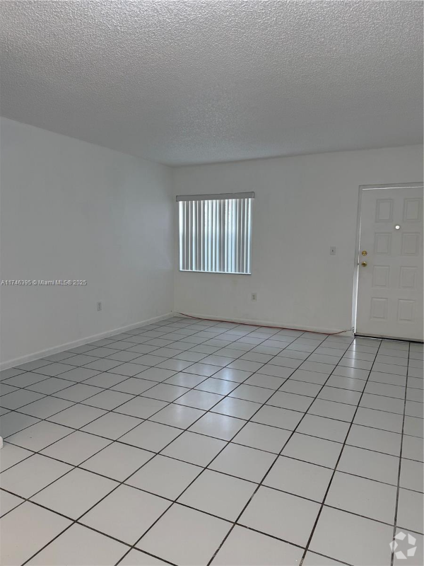 Building Photo - 7101 SW 129th Ave Unit 2 Rental