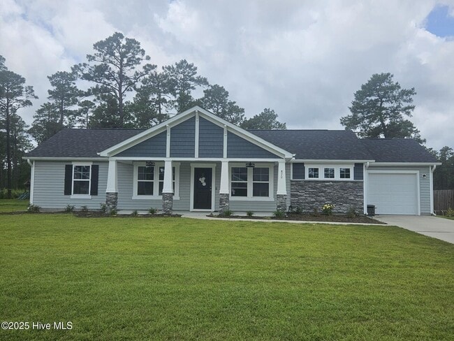 Building Photo - 870 Golfview Rd Rental