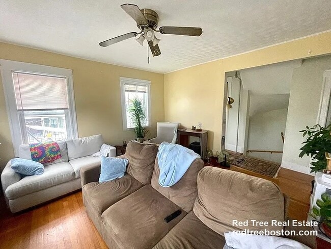 Photo - 123 Winthrop St