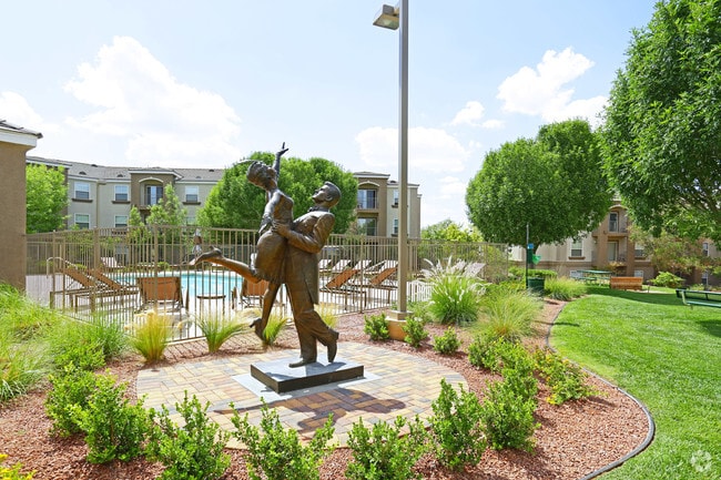 Comunidad - Portofino Senior Apartments