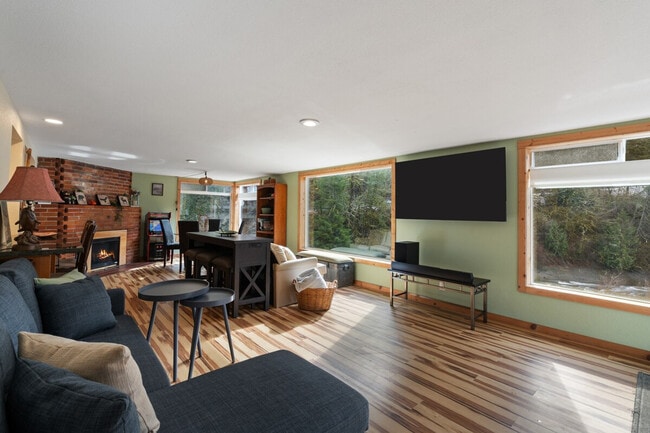 Photo - 11582 Washougal River Rd Unidad SI ID1389241P