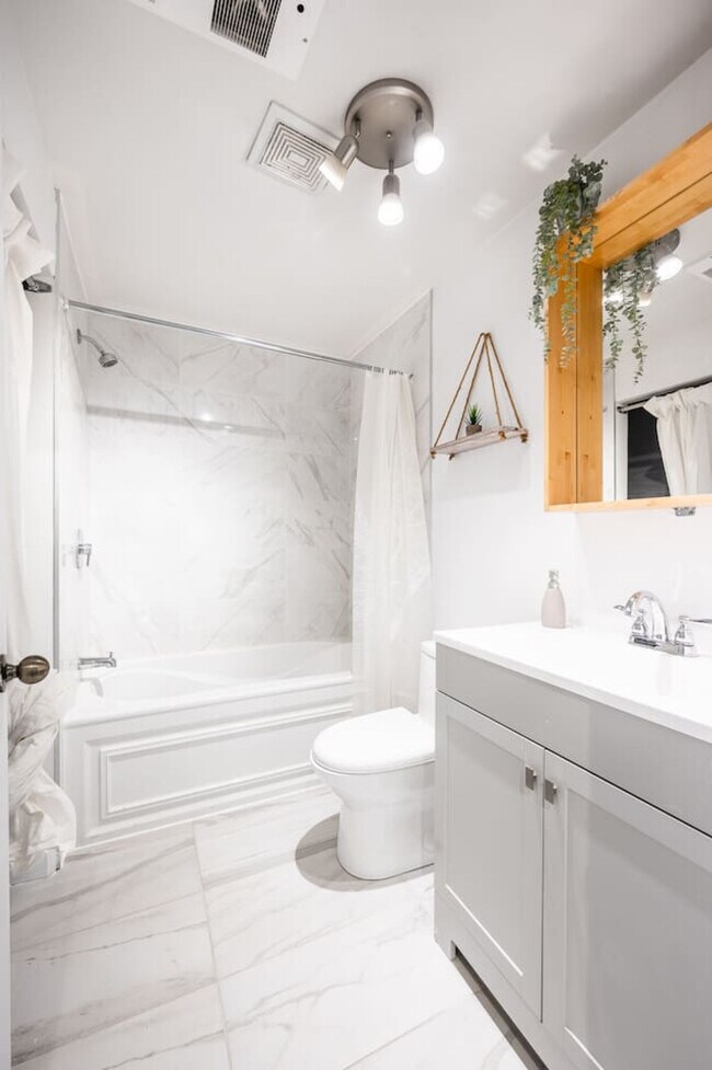 Photo - 1849 Rue Saint-Germain Unit ID1061572P