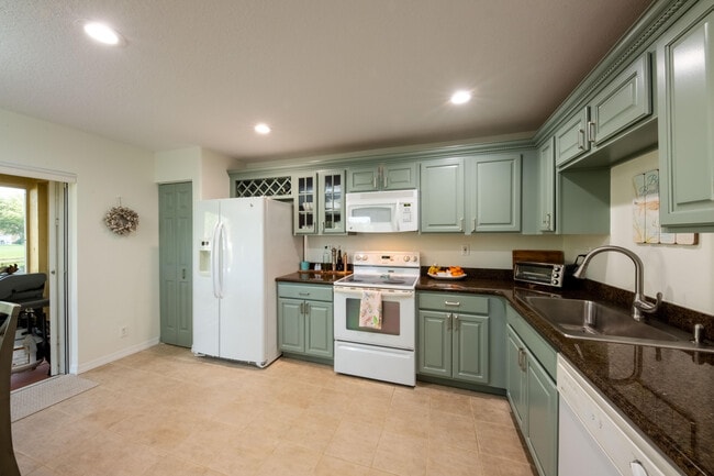 Photo - 1040 Arezzo Cir