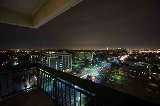 2200 Columbia Pike
