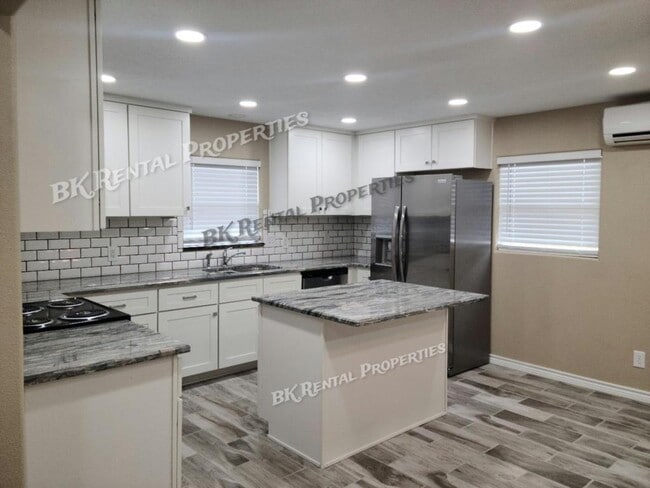 Photo - 1108 N 3rd St