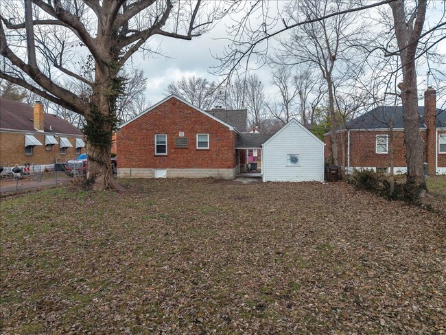 Photo - Section 8 Welcome !  Spacious 3 Br / 1 BA Home For Rent in Ferguson